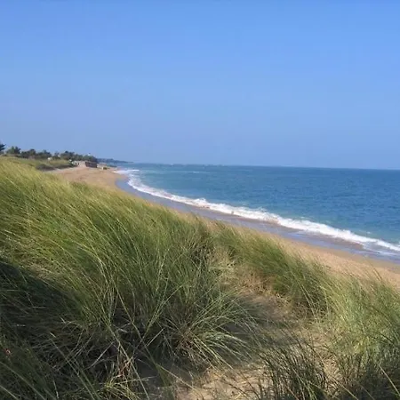 Camping Les Charmettes * Ле-Мат